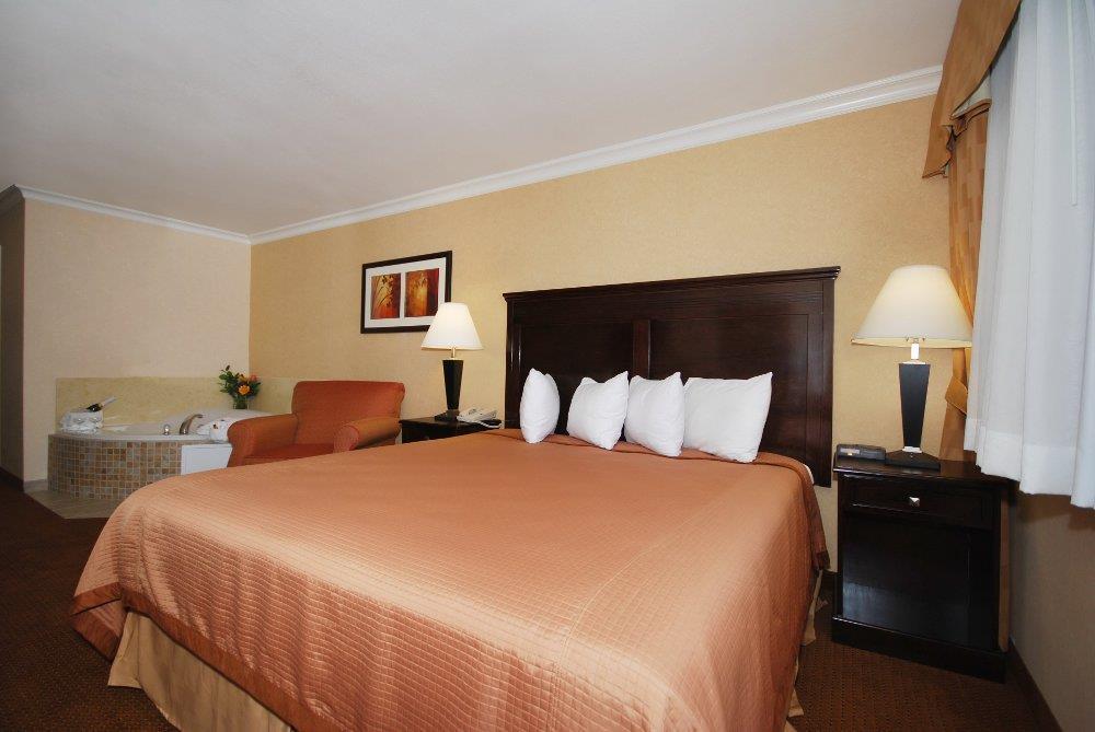 Pasadena Rose & Crown Hotel Quarto foto